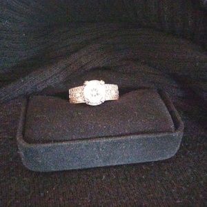 CUBIC ZIRCONIA DIAMOND RING